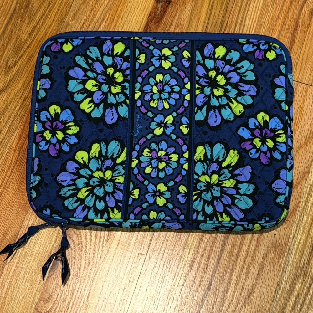 Vera Bradley laptop bag